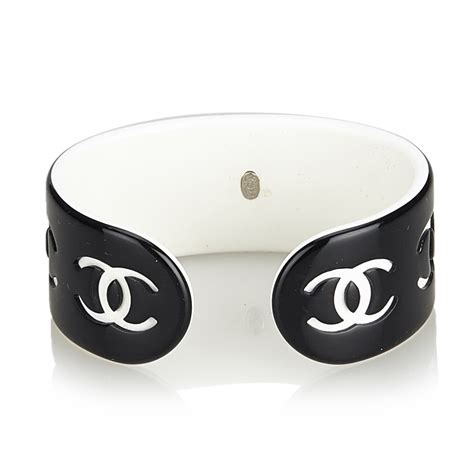 chanel black and white bangle